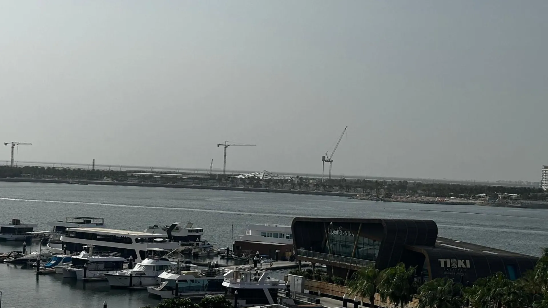 Apartament Al Bandar Guests House Abu Zabi 0*,